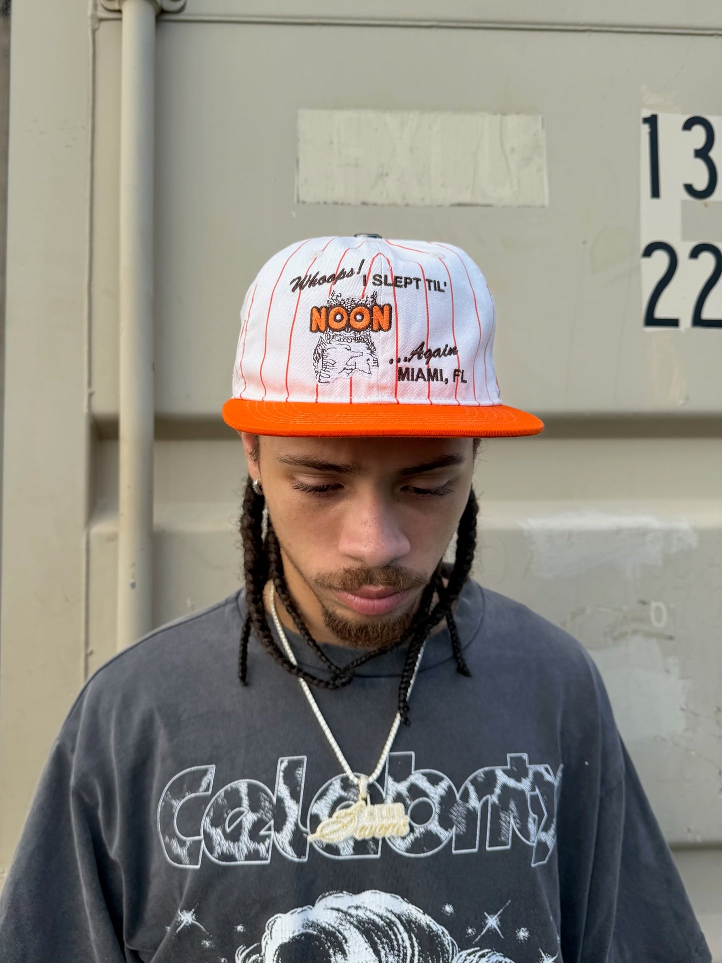 Night owl cap (pinstripe)